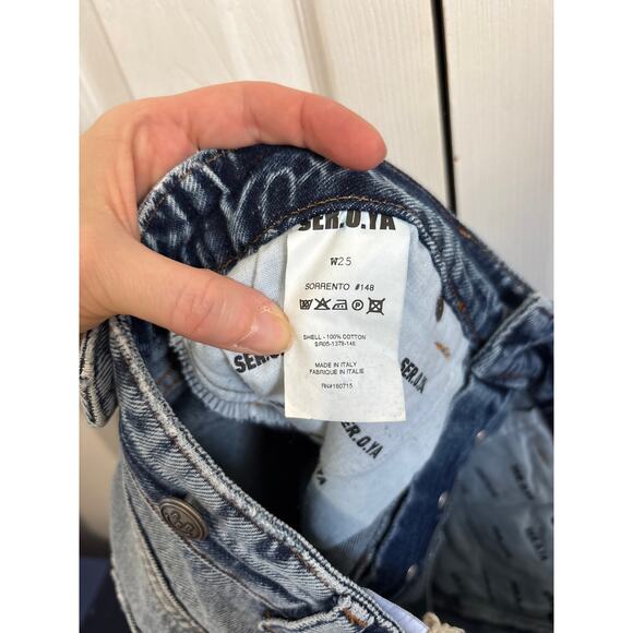 Seroya NWT Mia Distressed Button Fly Denim Shorts Size 25 - Picture 7 of 7